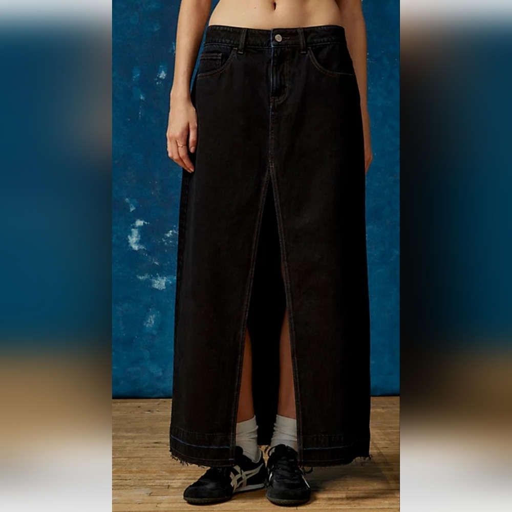 BDG Mandi Black Denim Maxi Skirt NWOT Medium